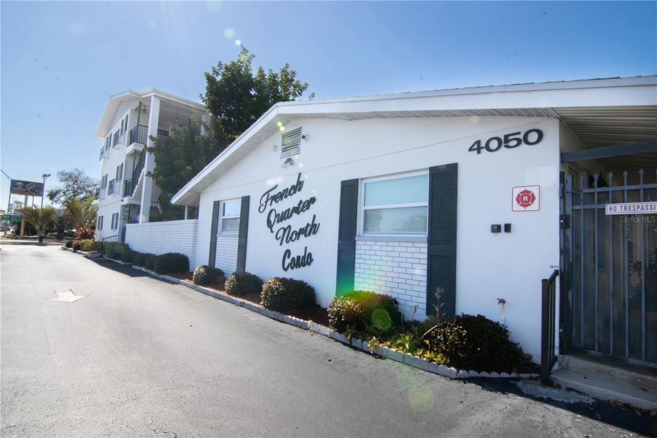 4050 4th Street N, Unit 116, Saint Petersburg, FL 33703 Main Photo