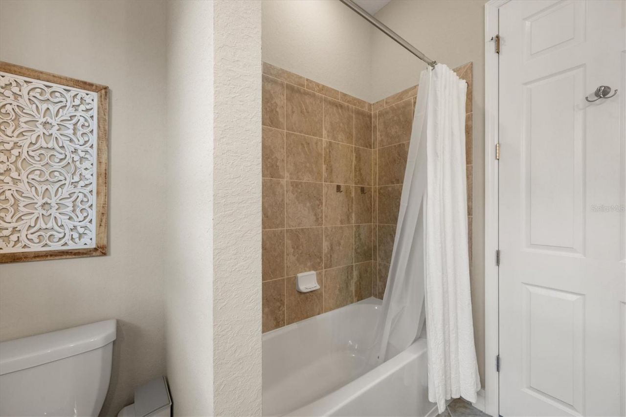 7036 Whittlebury Trail, Bradenton, FL 34202 Photo