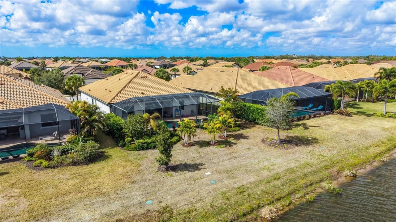 7036 Whittlebury Trail, Bradenton, FL 34202 Photo