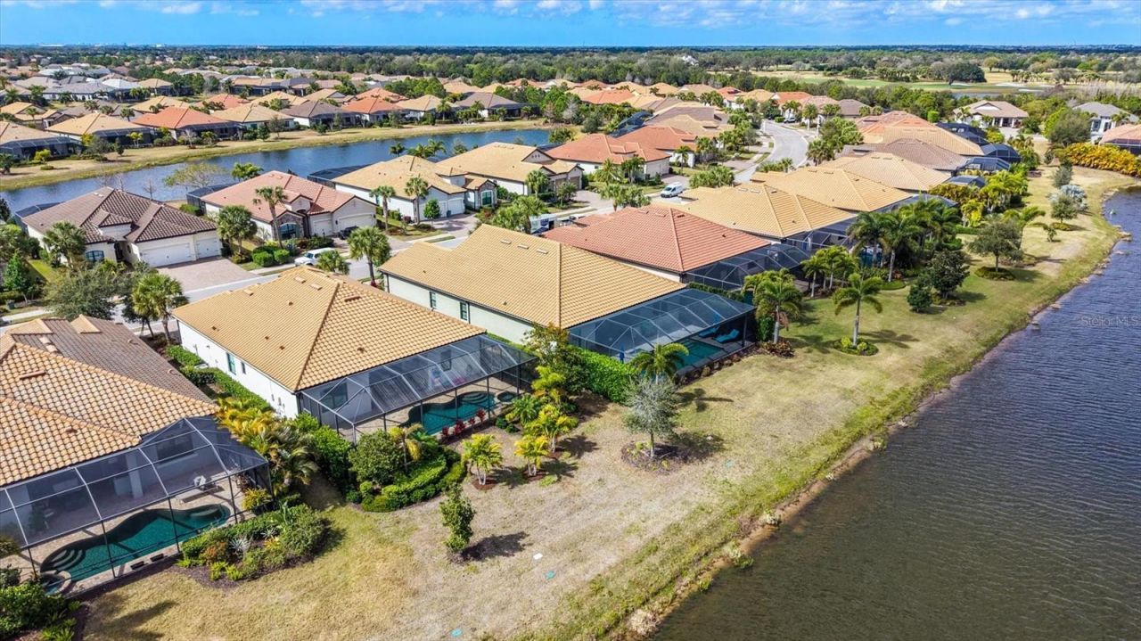 7036 Whittlebury Trail, Bradenton, FL 34202 Photo