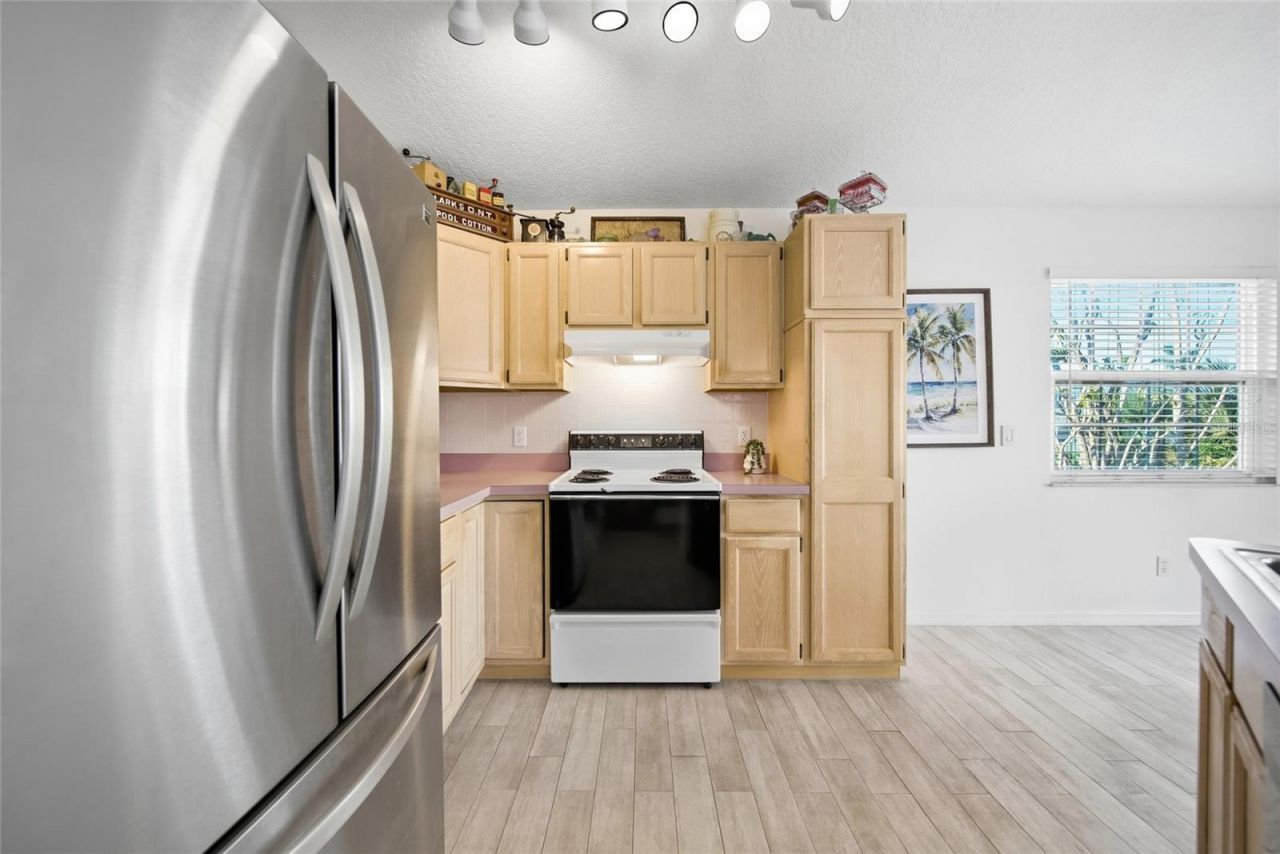 2112 Avenue B, Bradenton Beach, FL 34217 Photo