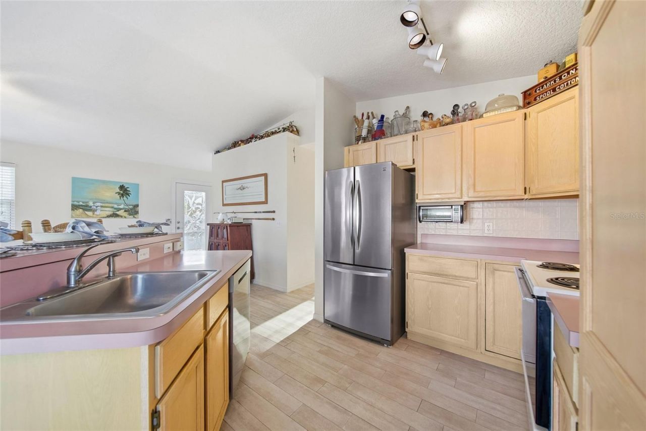 2112 Avenue B, Bradenton Beach, FL 34217 Photo