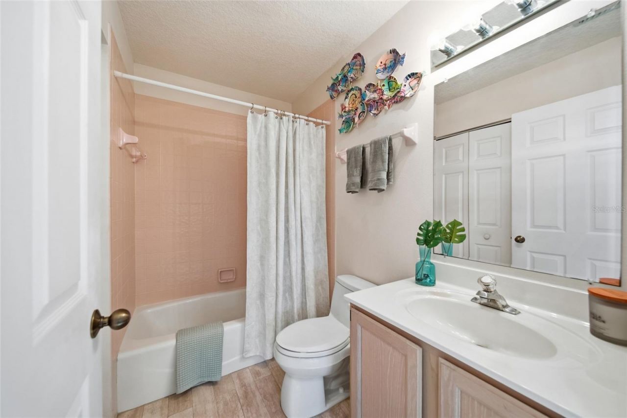 2112 Avenue B, Bradenton Beach, FL 34217 Photo