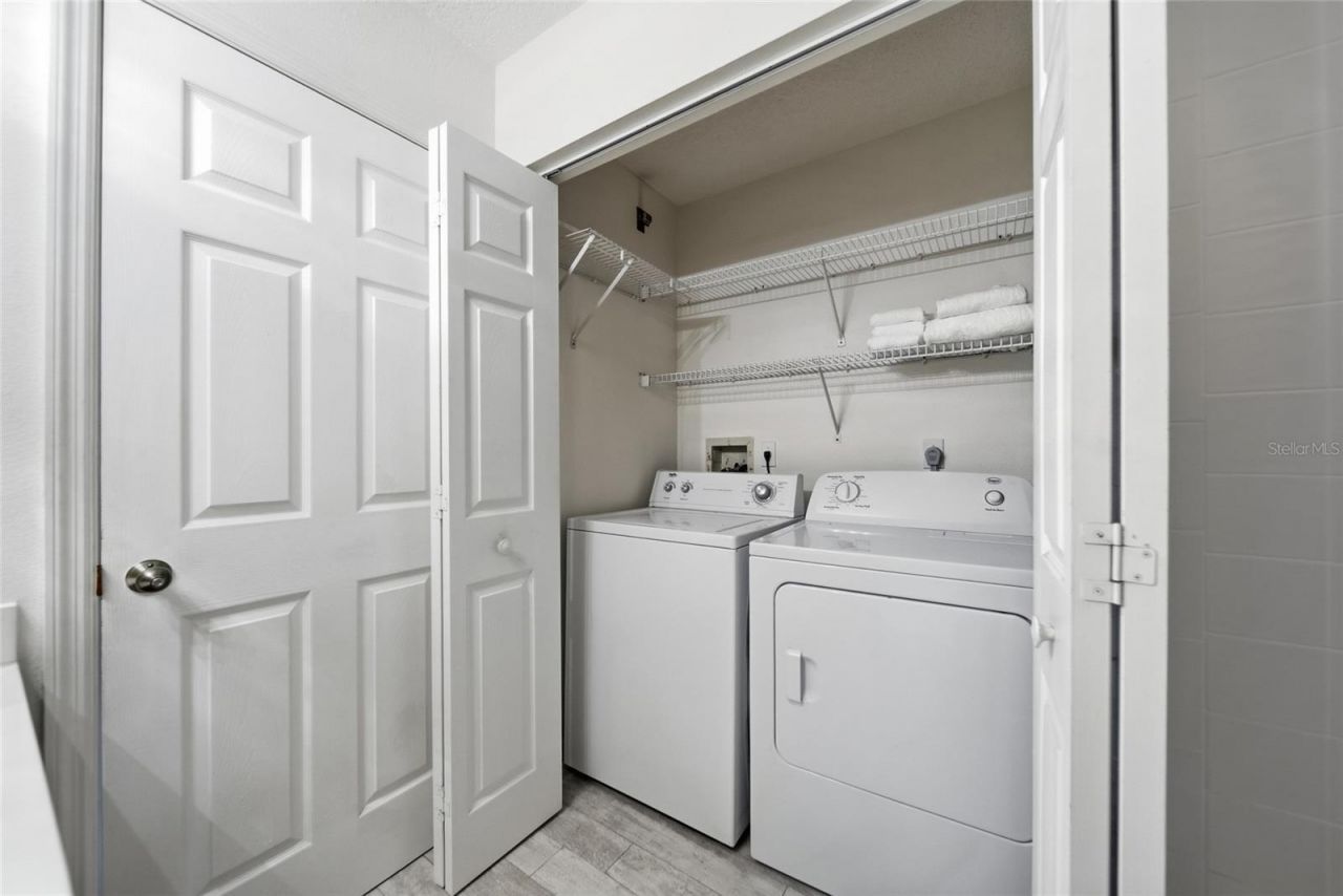 2112 Avenue B, Bradenton Beach, FL 34217 Photo