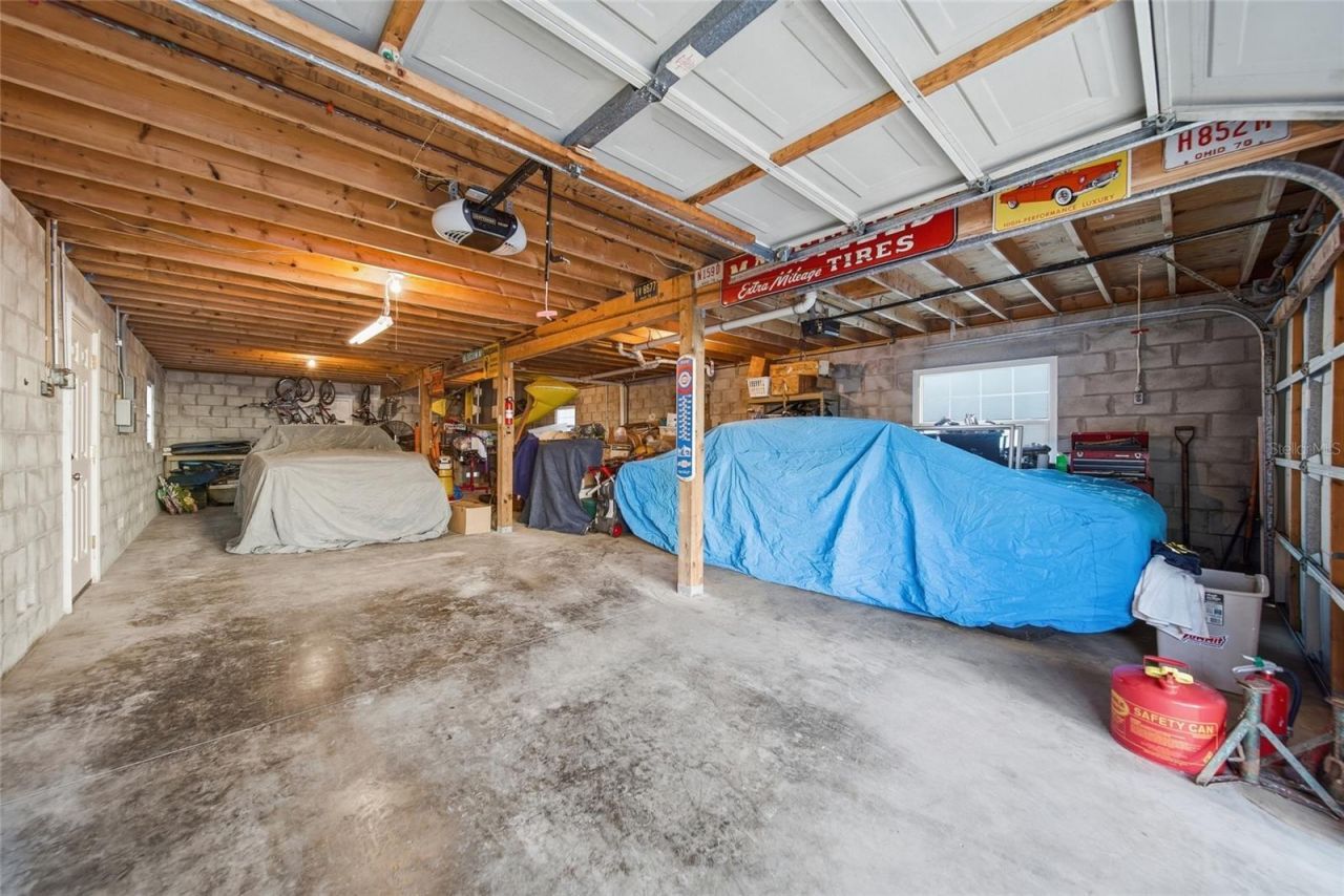 2112 Avenue B, Bradenton Beach, FL 34217 Photo