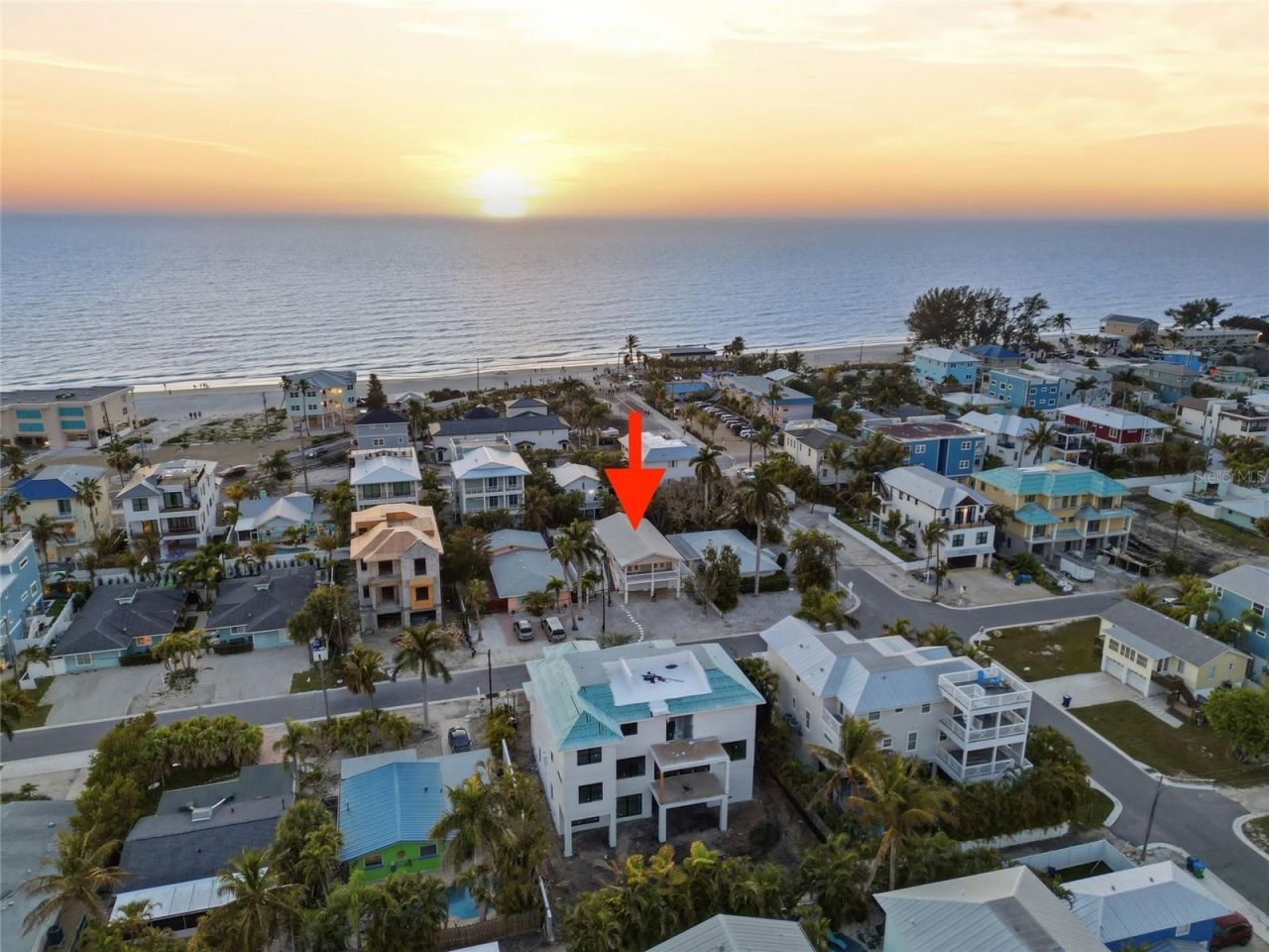 2112 Avenue B, Bradenton Beach, FL 34217 Photo