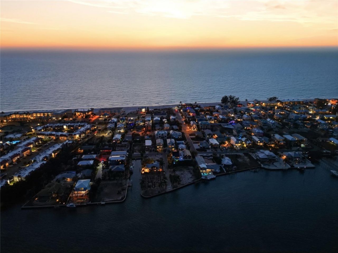 2112 Avenue B, Bradenton Beach, FL 34217 Photo