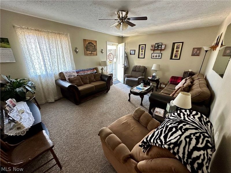 807 Carlisle Street, Belpre, OH 45714 Photo 3