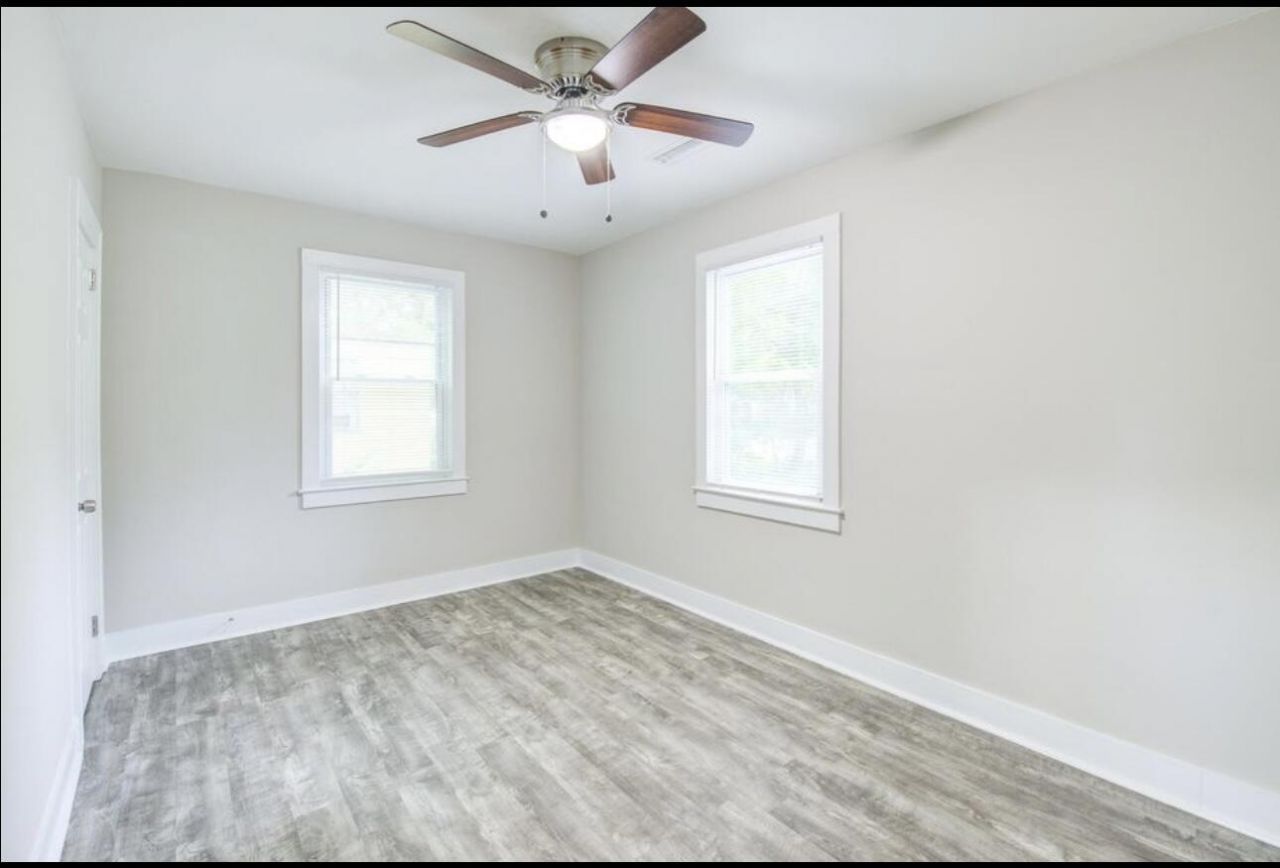 2744 Saratoga Road Photo 9