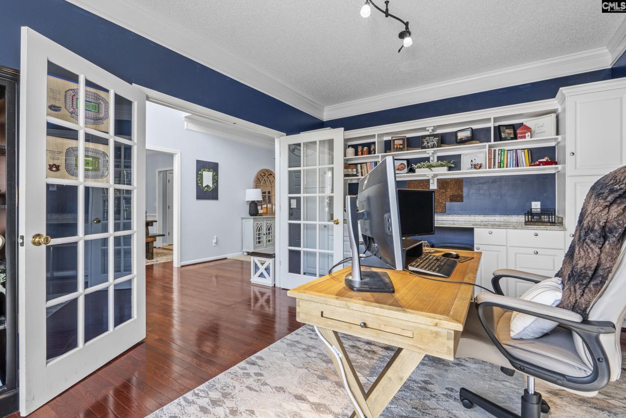 15 Caedmons Walk  Photo 13