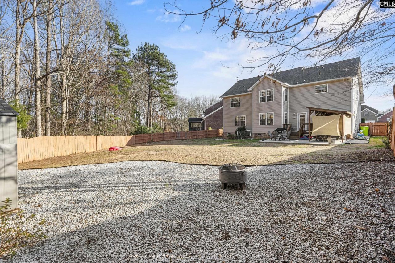 15 Caedmons Walk  Photo 33