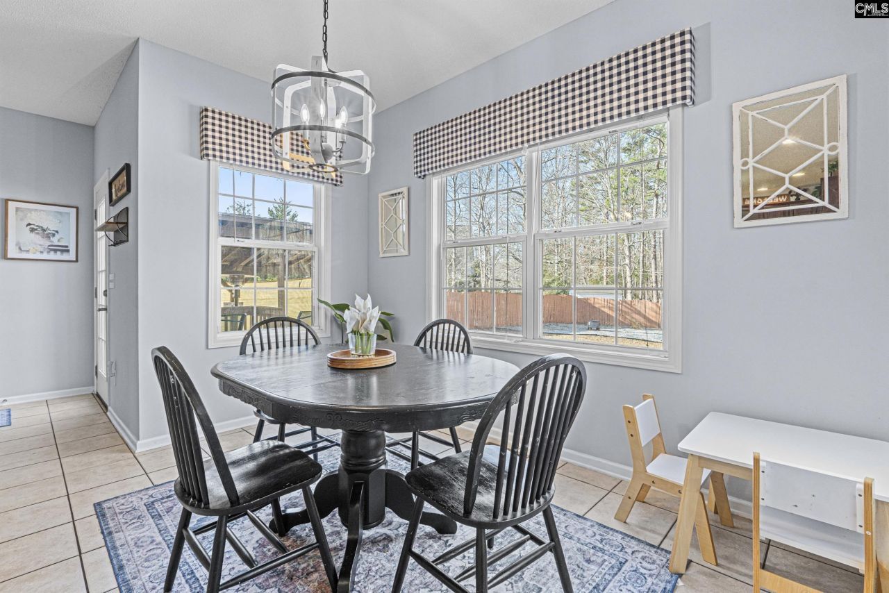 15 Caedmons Walk  Photo 5