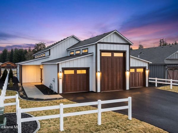 137 Backtrack RD , Sandpoint, ID 83864