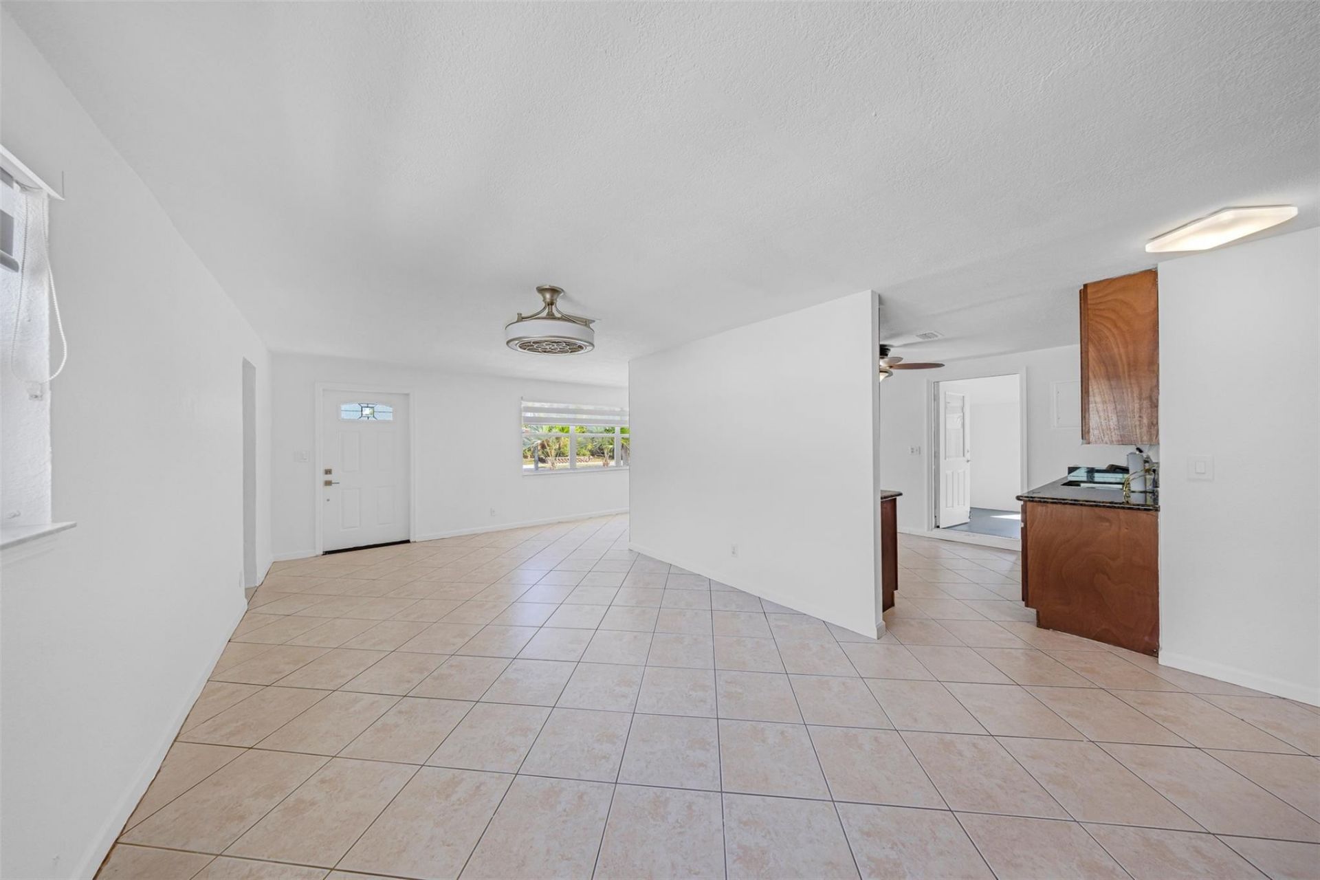 5921 NE 1st Avenue Ne, Unit N/a, Oakland Park, FL 33334 Photo