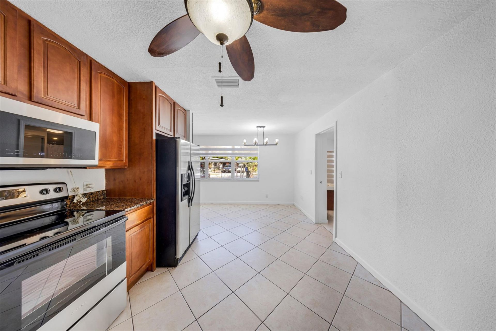 5921 NE 1st Avenue Ne, Unit N/a, Oakland Park, FL 33334 Photo