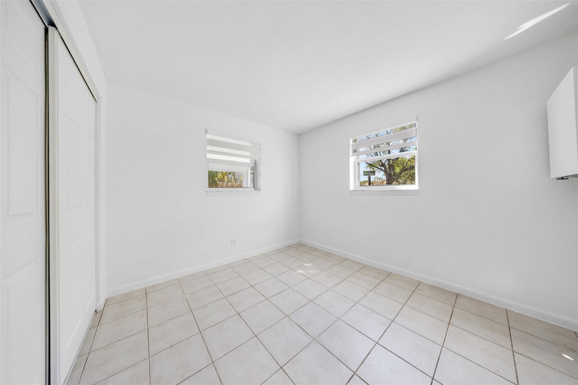 5921 NE 1st Avenue Ne, Unit N/a, Oakland Park, FL 33334 Photo