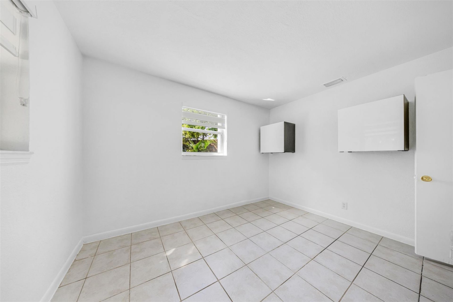 5921 NE 1st Avenue Ne, Unit N/a, Oakland Park, FL 33334 Photo