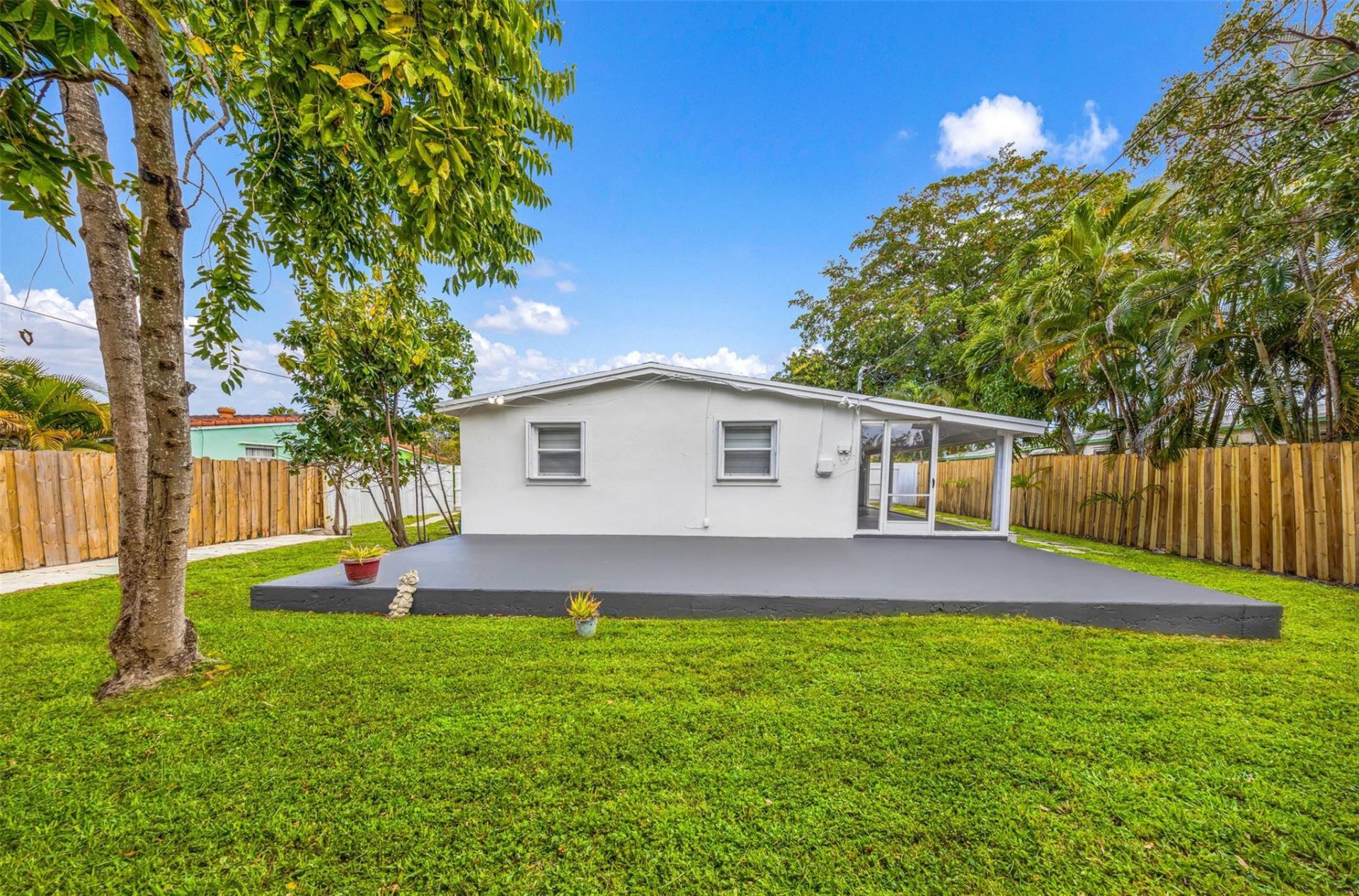 5921 NE 1st Avenue Ne, Unit N/a, Oakland Park, FL 33334 Photo