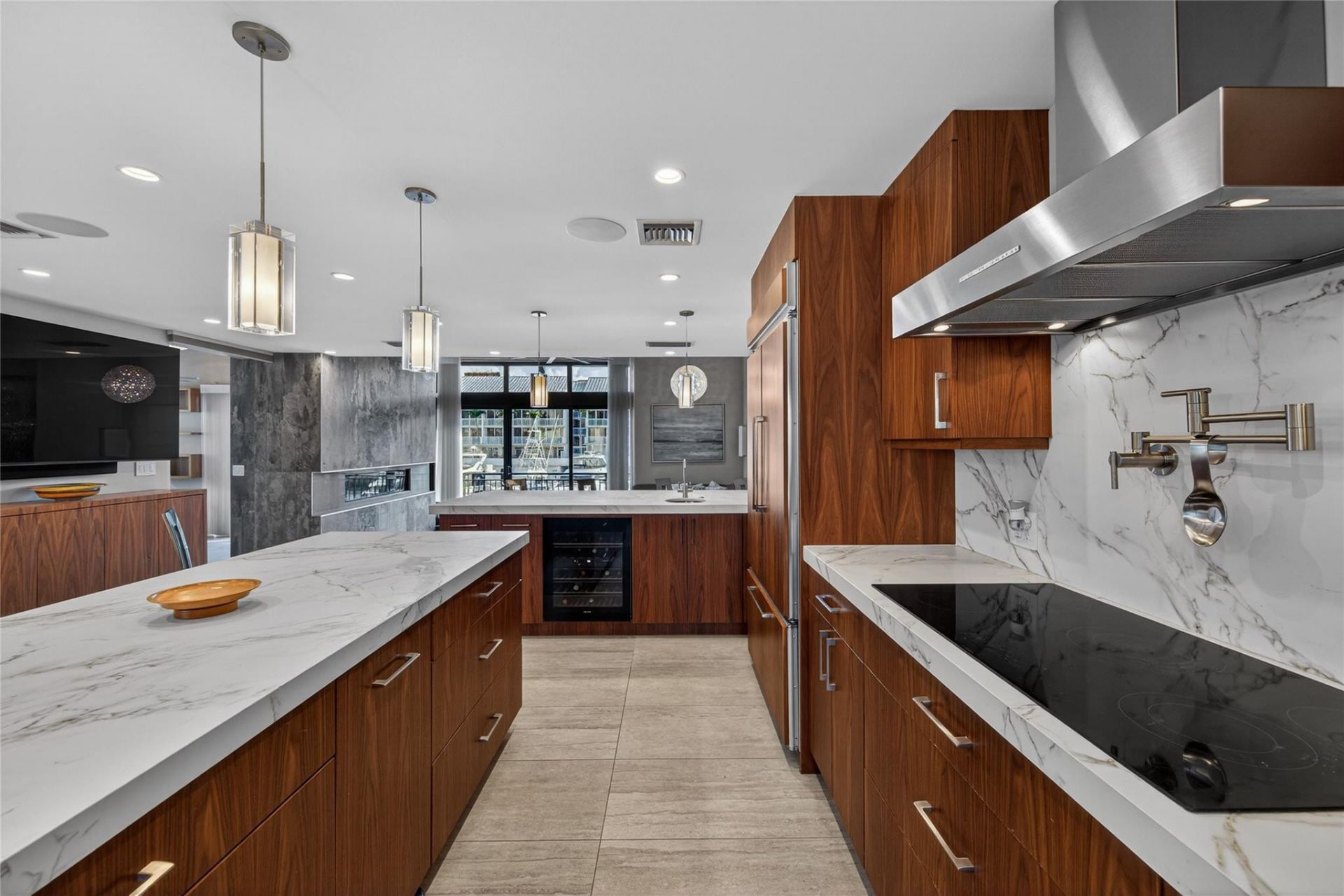 17 Port Side Drive, Unit 17A, Fort Lauderdale, FL 33316 Photo