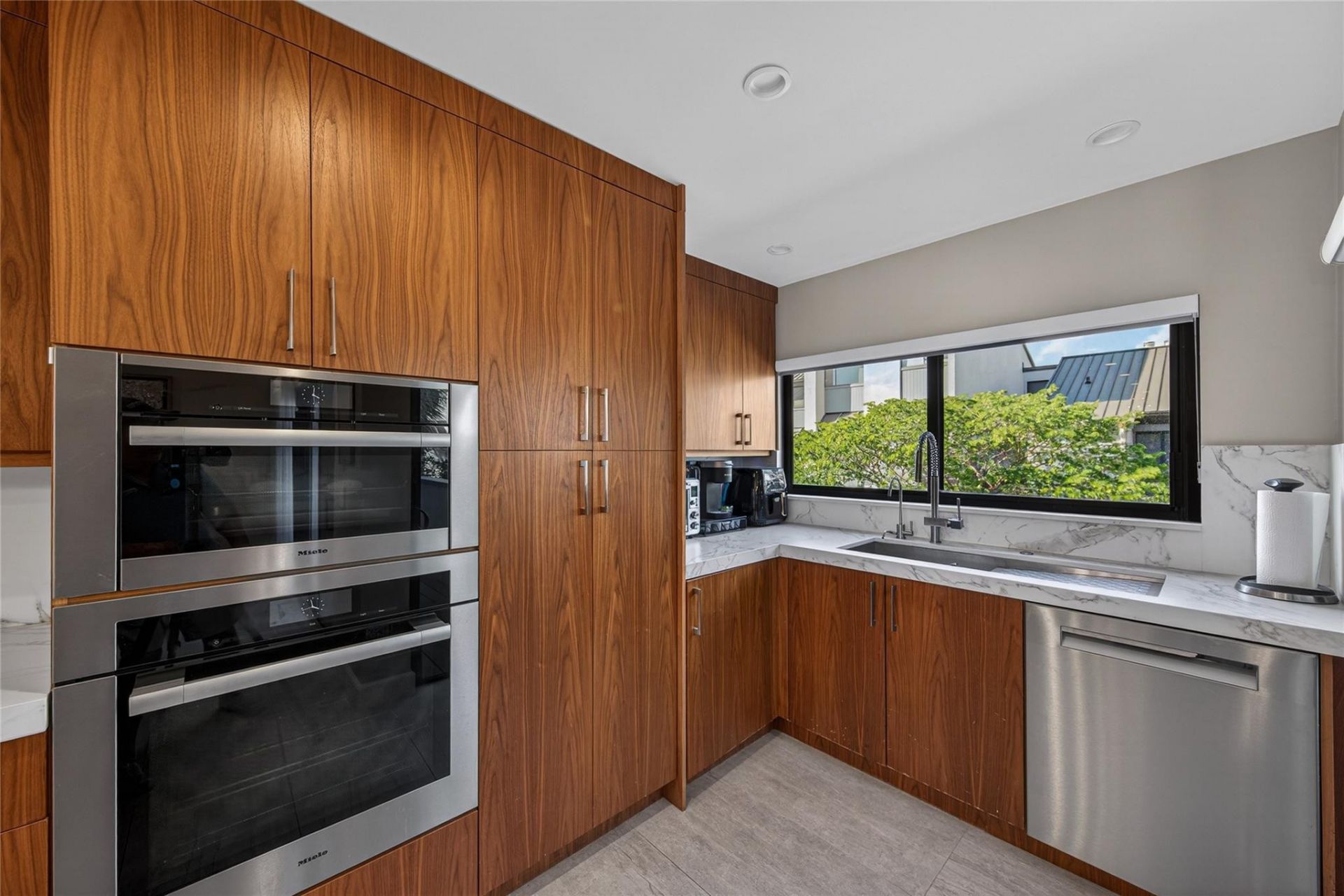 17 Port Side Drive, Unit 17A, Fort Lauderdale, FL 33316 Photo