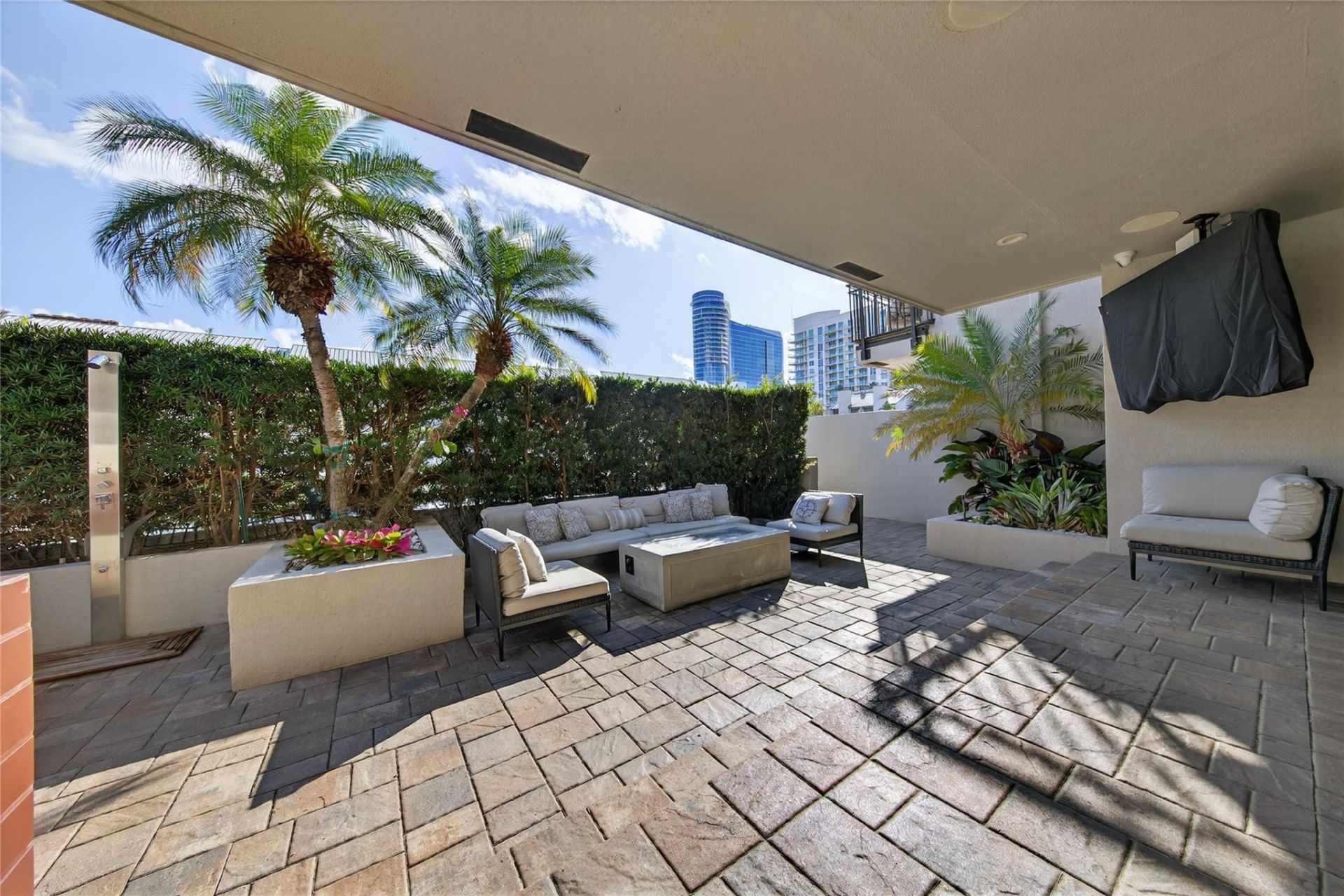 17 Port Side Drive, Unit 17A, Fort Lauderdale, FL 33316 Photo