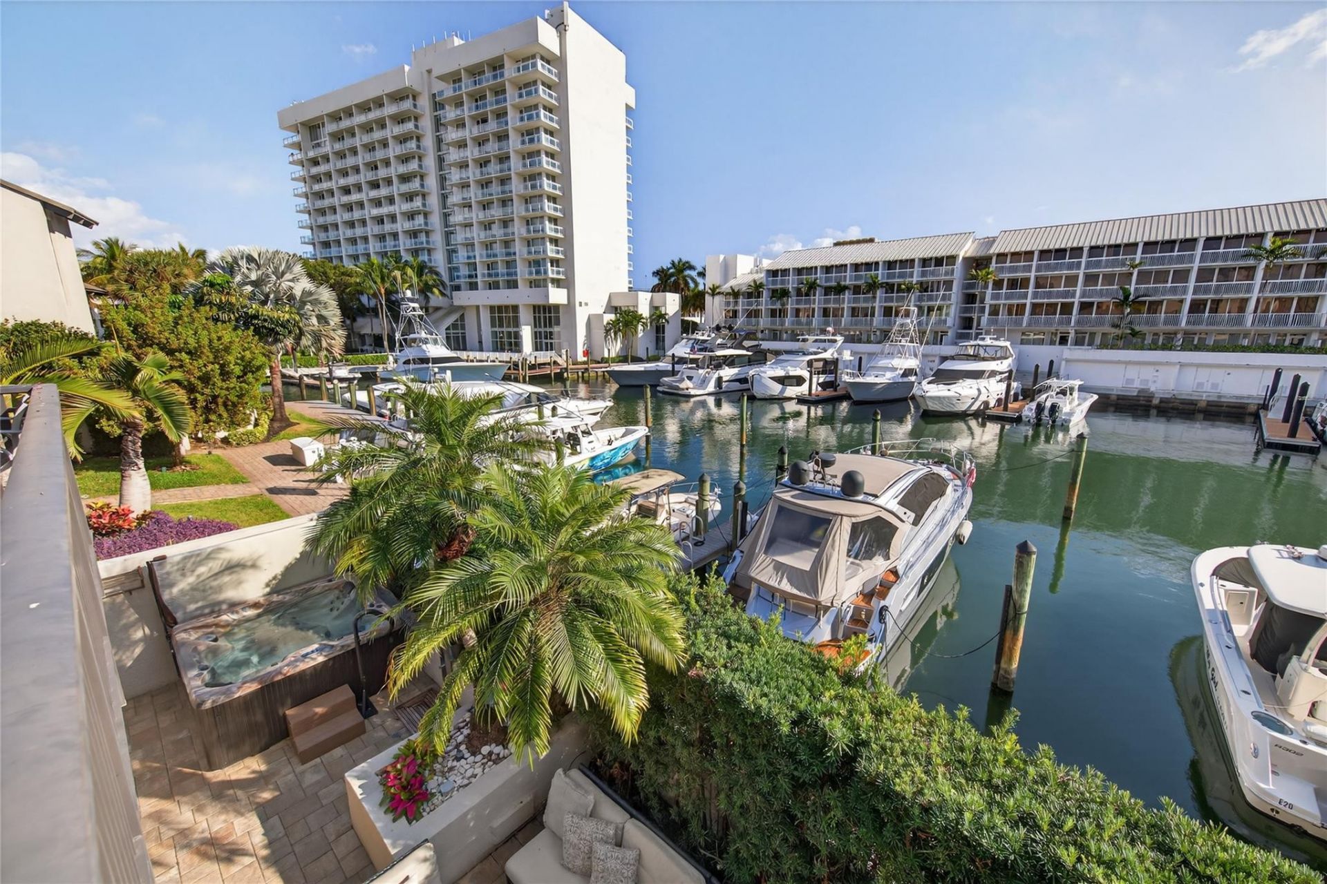 17 Port Side Drive, Unit 17A, Fort Lauderdale, FL 33316 Photo