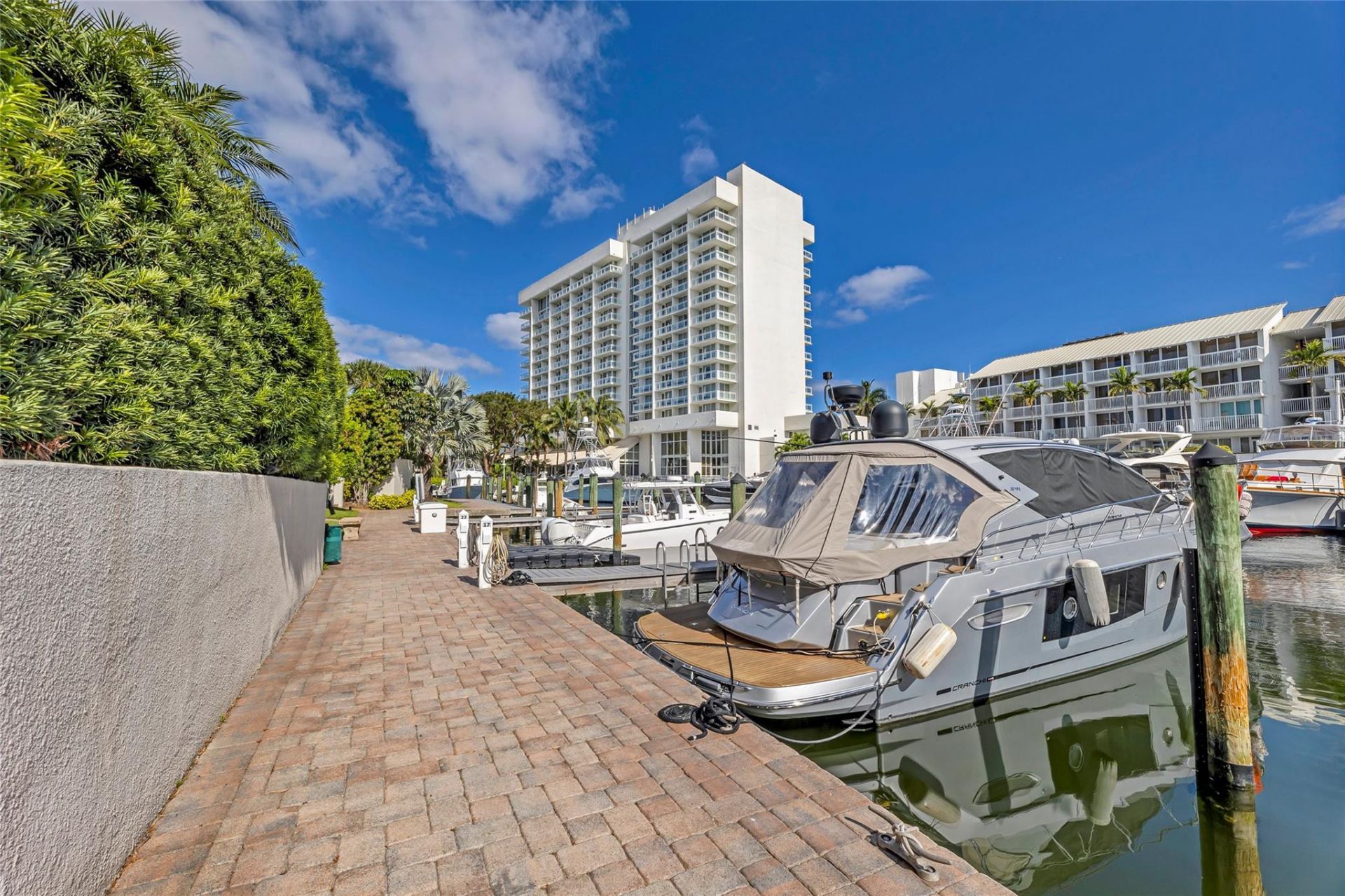 17 Port Side Drive, Unit 17A, Fort Lauderdale, FL 33316 Photo