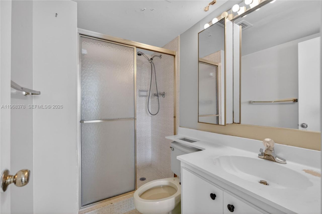 2801 NE 183rd St , Unit 1612W, Aventura, FL 33160 Photo