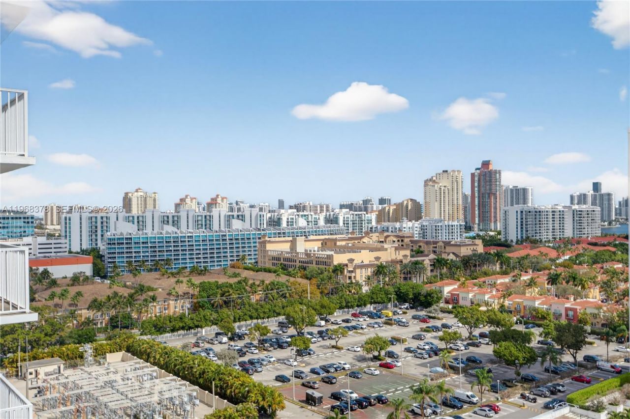 2801 NE 183rd St , Unit 1612W, Aventura, FL 33160 Photo