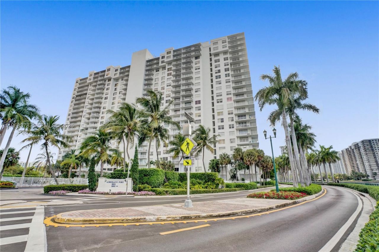 2801 NE 183rd St , Unit 1612W, Aventura, FL 33160 Photo