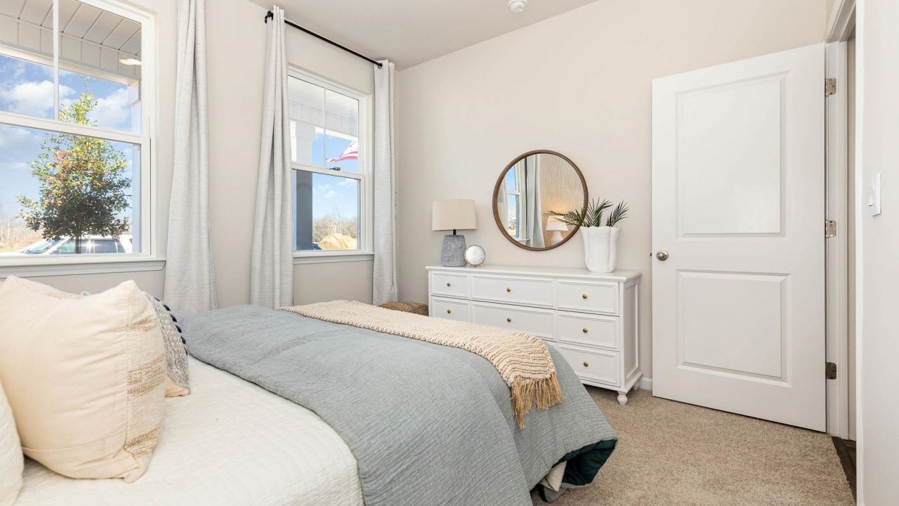 2740 Riverboat Way  Photo 23