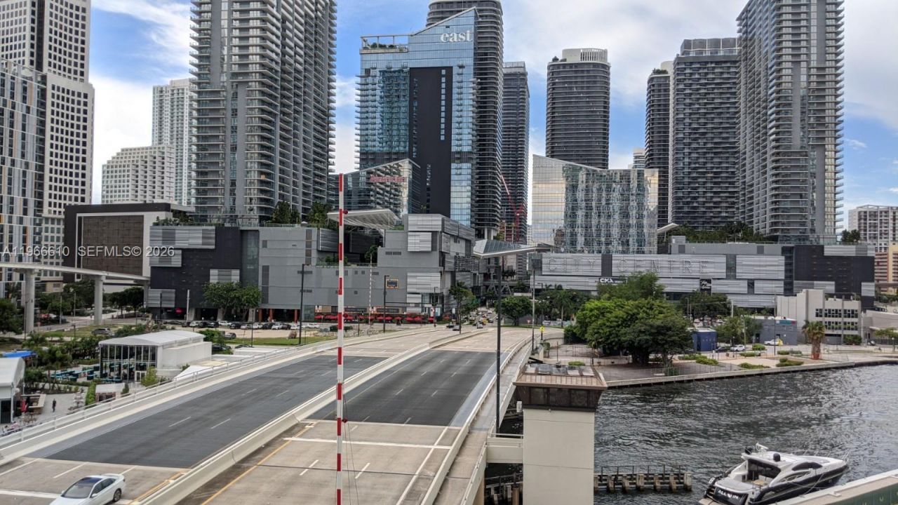 350 S Miami Ave, Unit 1901, Miami, FL 33130 Photo