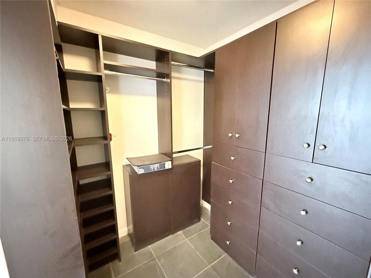 801 N Venetian Dr, Unit 802, Miami, FL 33139 Photo