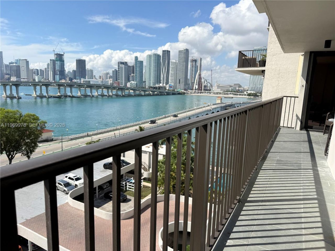 801 N Venetian Dr, Unit 802, Miami, FL 33139 Photo
