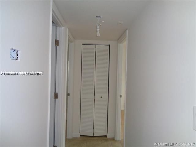 15205 NE 6th Ave , Unit D212, Miami, FL 33162 Photo