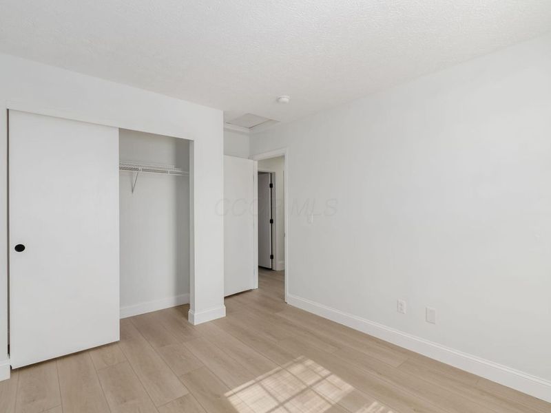 1122 Viewpointe Drive, Columbus, OH 43207 Photo 13