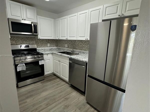 15340 SW 106th Ter, Unit 819, Miami, FL 33196