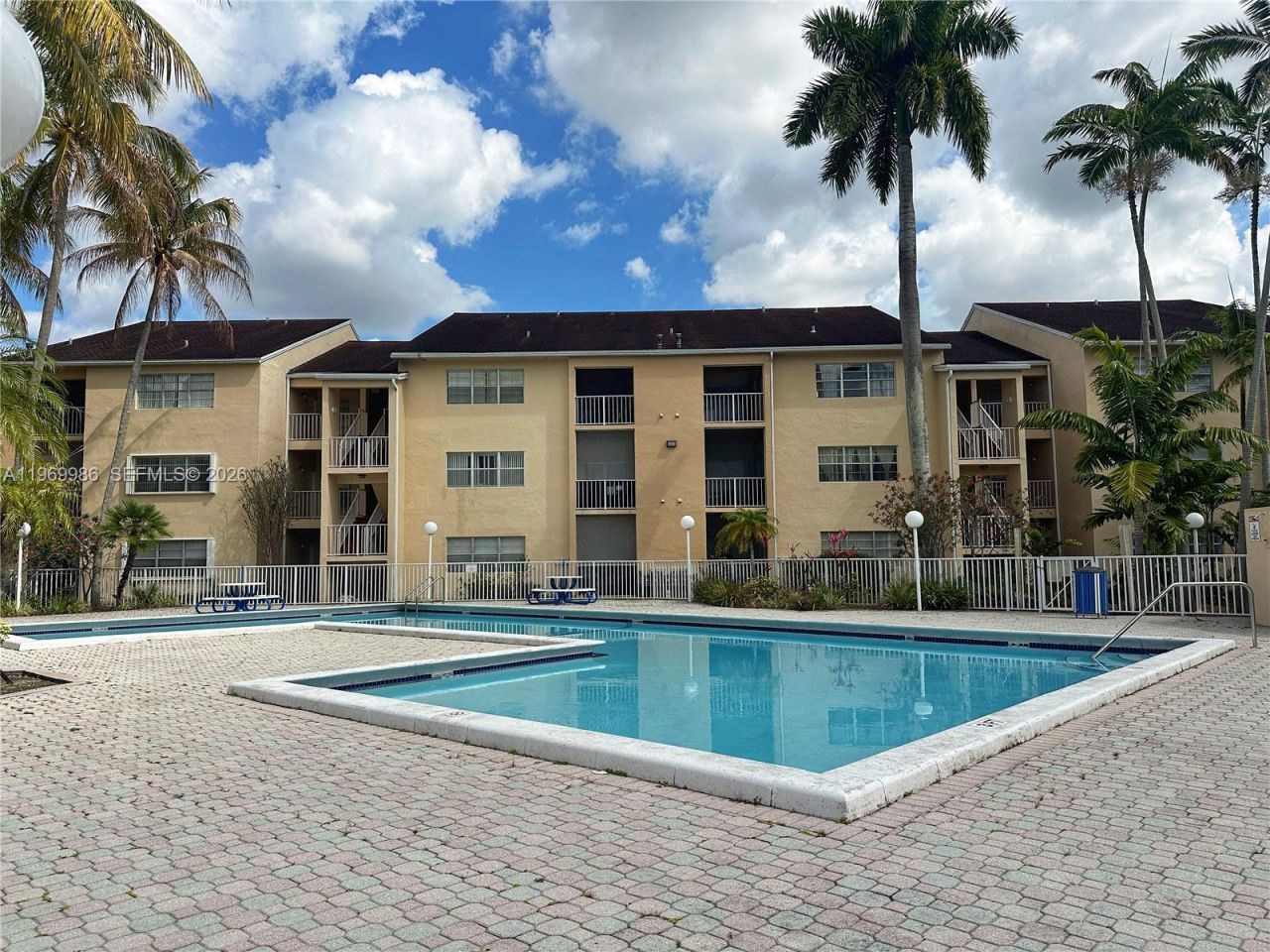 15340 SW 106th Ter, Unit 819, Miami, FL 33196 Photo