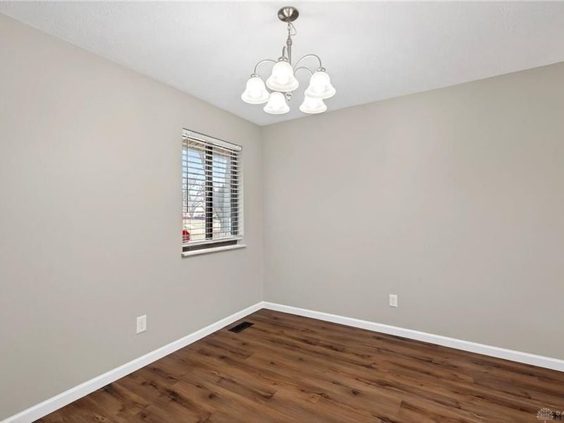 5172 Seville Drive, Englewood, OH 45322 Photo 12