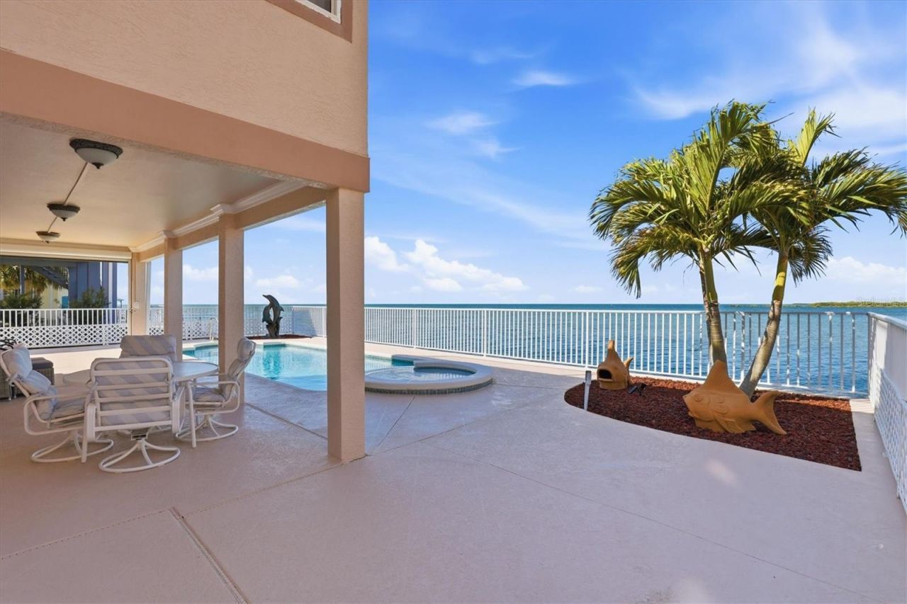 6511 Driftwood Drive, Hudson, FL 34667 Photo