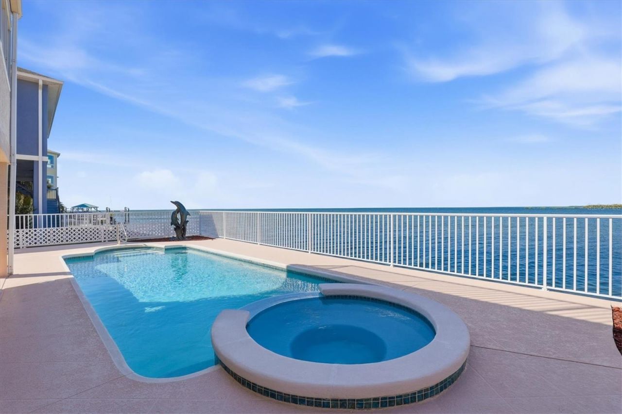 6511 Driftwood Drive, Hudson, FL 34667 Photo