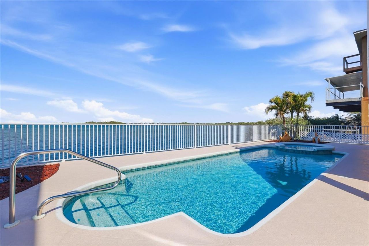 6511 Driftwood Drive, Hudson, FL 34667 Photo