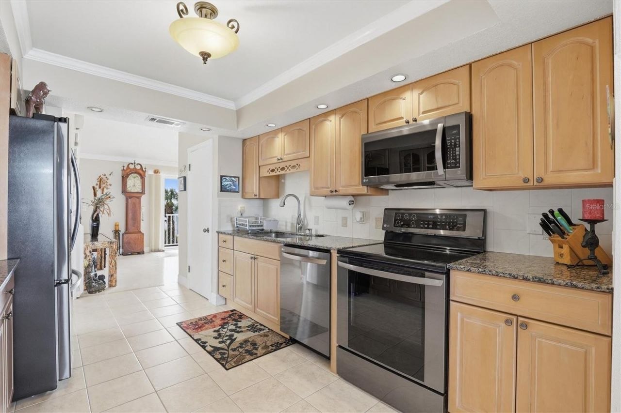 6511 Driftwood Drive, Hudson, FL 34667 Photo