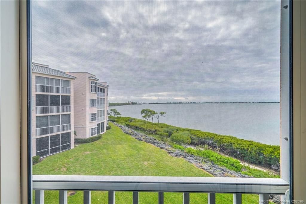 5750 NE Island Cove Way, Unit 3302, Stuart, FL 34996 Photo
