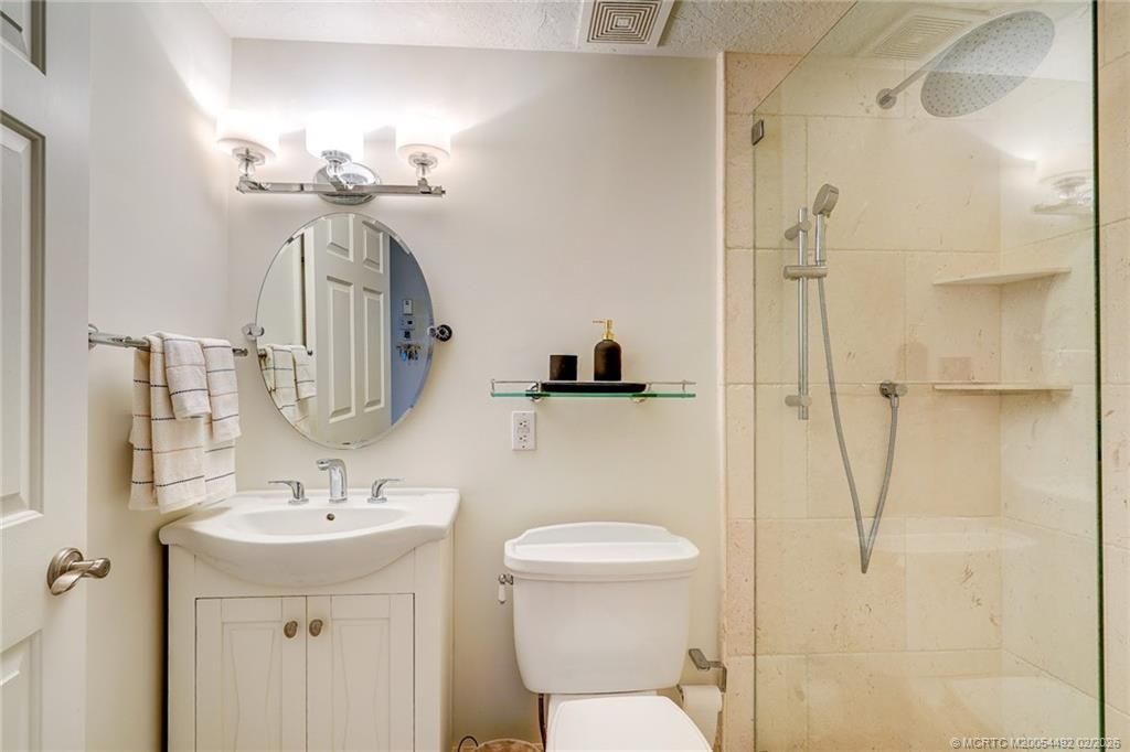 5750 NE Island Cove Way, Unit 3302, Stuart, FL 34996 Photo