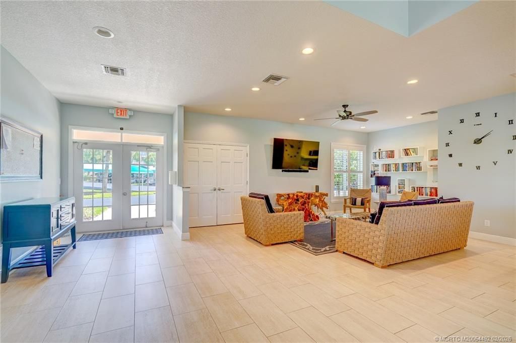 5750 NE Island Cove Way, Unit 3302, Stuart, FL 34996 Photo