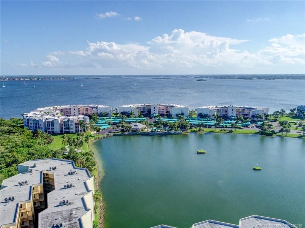 5750 NE Island Cove Way, Unit 3302, Stuart, FL 34996 Photo
