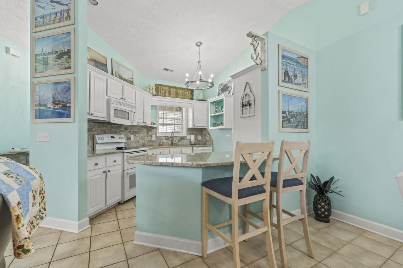 914 Wind Sail Ct. Photo 3