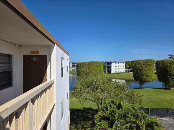 4037 Guildford C, Boca Raton, FL 33434