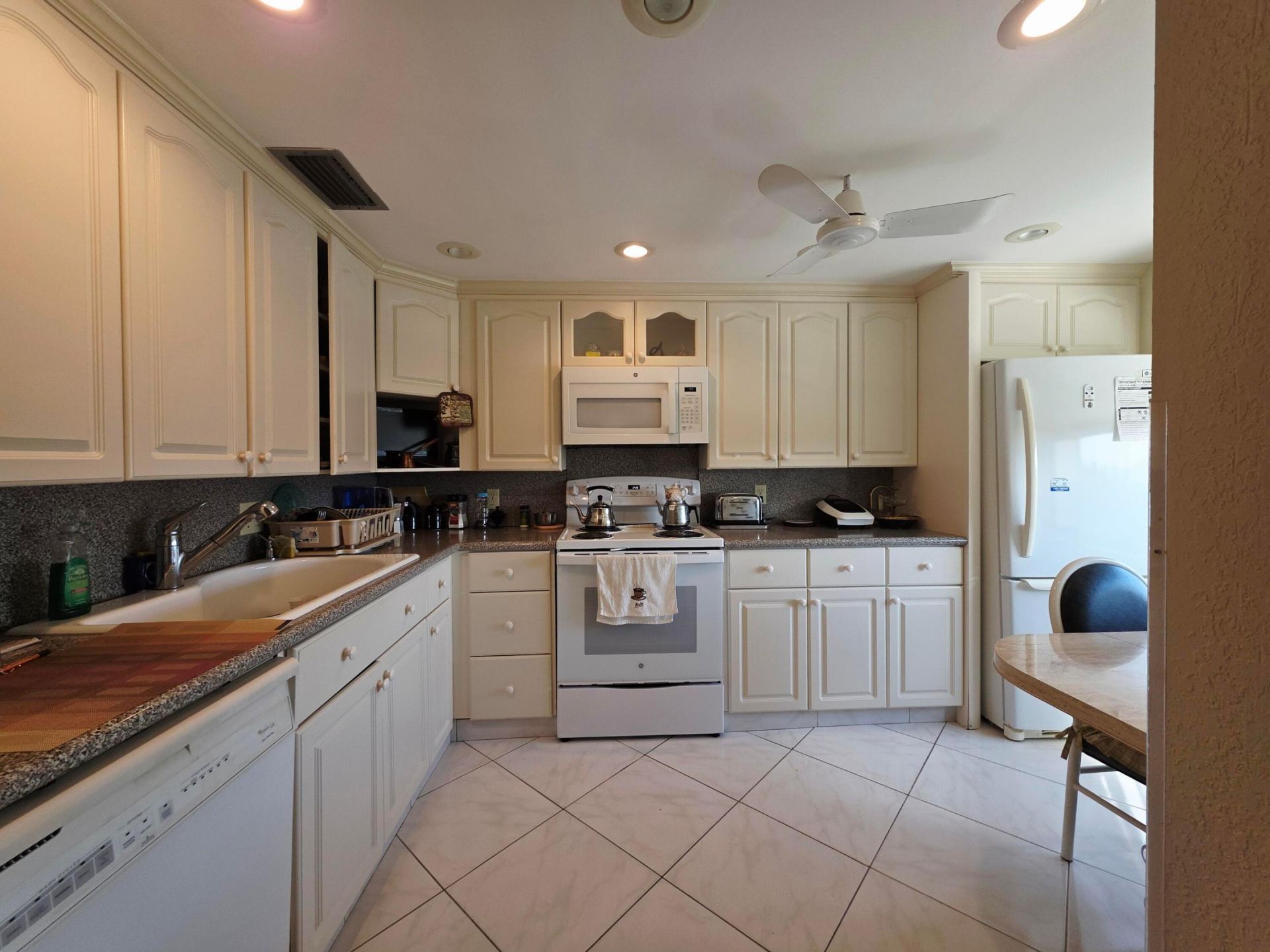 4037 Guildford C, Boca Raton, FL 33434 Photo